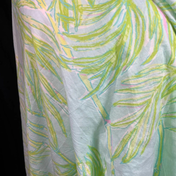 Lilly Pulitzer Sarong - Picture 2 of 5